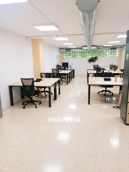 Foto 13b2c6e0-f8f2-4326-a93e-14d02f5b9a07. Miete büro in Centre Igualada