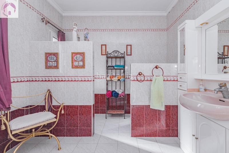 Foto 80ae1f1c-ac9e-4a14-9ffd-75b5e66afcc9. Chalet lujoso chalet en Barrio de la Vega Monachil