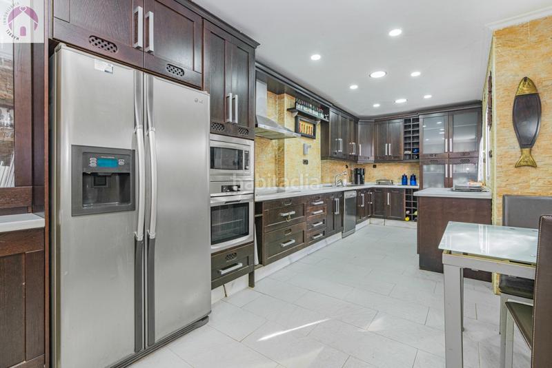 Foto 91a62c6d-3b57-40b4-a866-ea32736c9796. Chalet lujoso chalet en Barrio de la Vega Monachil