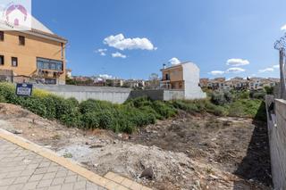 Terreny residencial  Gomez moreno. Parcela a la venta jun