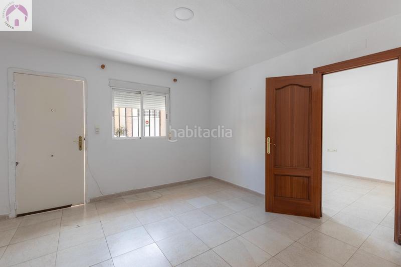 Foto 8ce76173-1791-4bb6-8c4b-e45ba63ab615. Local comercial a Maracena