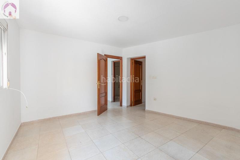 Foto fe37c934-d174-473d-a0a6-ffe7daf73fab. Local comercial a Maracena