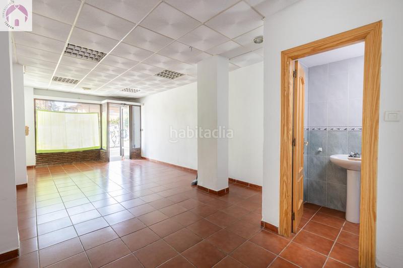 Foto 5f4820f6-8a76-4335-8788-bb0a84c9a0ba. Local commercial dans Maracena