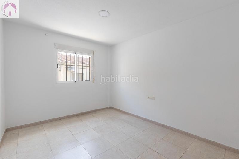 Foto 7284e477-7a61-491d-9fab-14f40c68e7d1. Local commercial dans Maracena