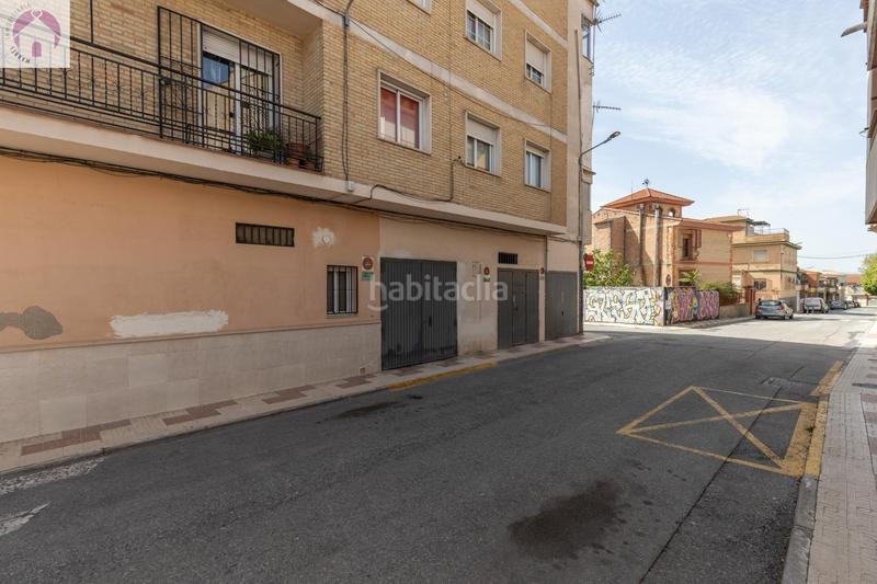 Foto ce17005b-5af7-47ec-a6b3-0cc17de9d218. Local commercial dans Maracena