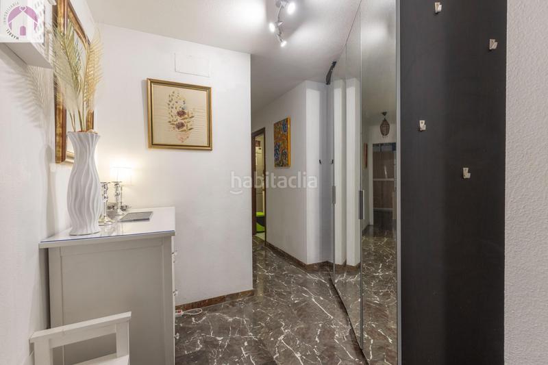 Foto 5e46f9e7-746b-4102-8e2d-8e01a8839a15. Piso vivienda de 2 dormitorios en el centro , a 5 min del metro en Maracena
