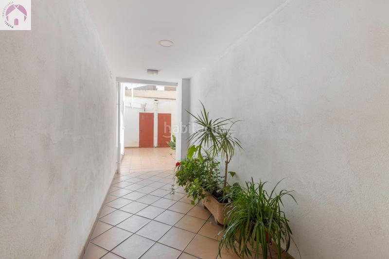 Foto b0a6356c-16e6-4012-a170-c988cf701177. Piso vivienda de 2 dormitorios en el centro , a 5 min del metro en Maracena