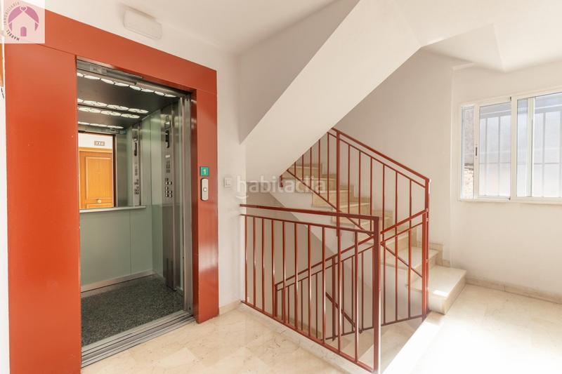 Foto f9cd9b5a-bce0-46b9-a04a-628615d22486. Piso vivienda de 2 dormitorios en el centro , a 5 min del metro en Maracena