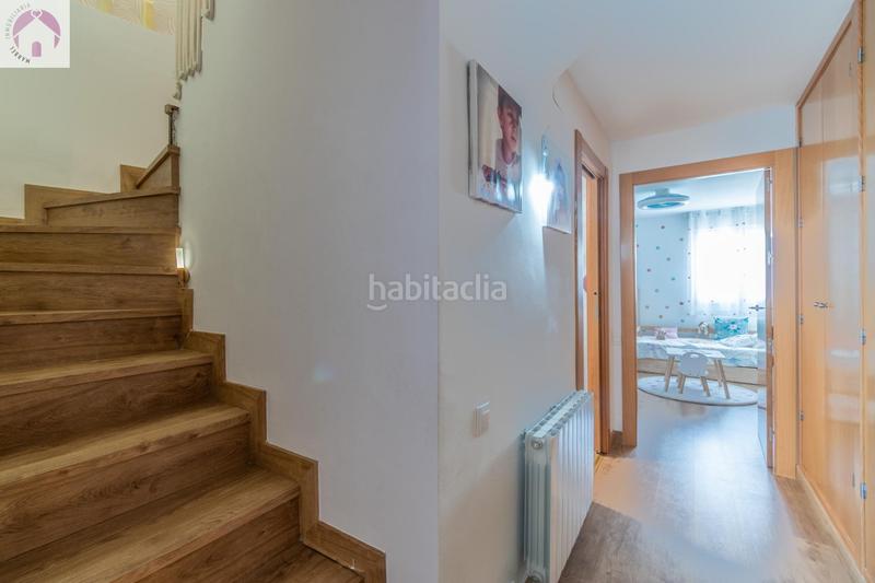 Foto 488b7693-4b26-46e3-bf01-603055f74db2. Ático en calle tinar 19 ático dúplex de ensueño con terraza y vistas a sierra nevada en Albolote