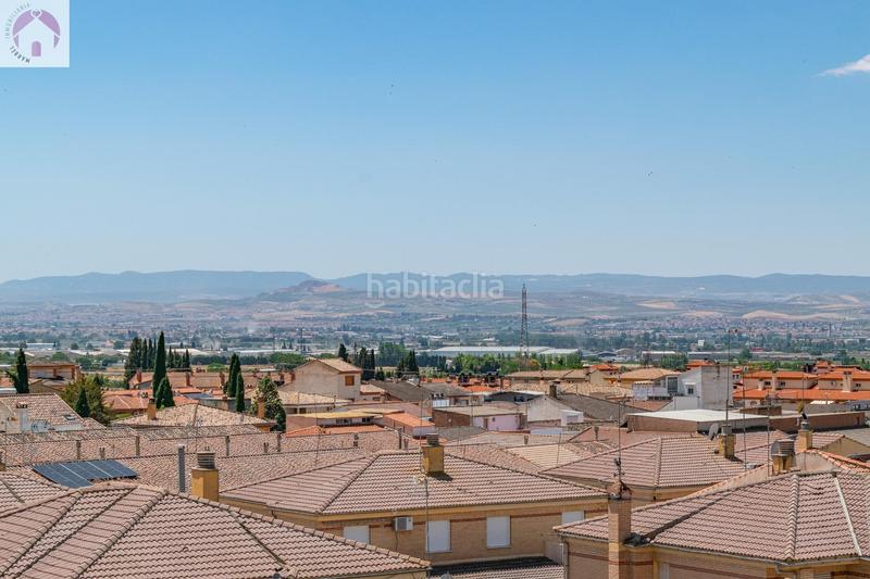 Foto 93ea381e-5993-43ad-bb19-a880b690386d. Ático en calle tinar 19 ático dúplex de ensueño con terraza y vistas a sierra nevada en Albolote