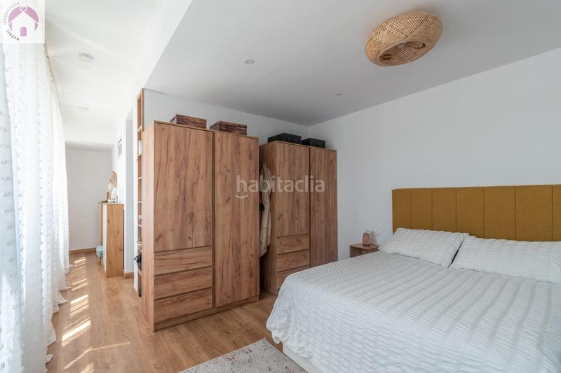 Foto c5695296-159d-422a-b3e6-d69e2bc24b6c. Ático en calle tinar 19 ático dúplex de ensueño con terraza y vistas a sierra nevada en Albolote