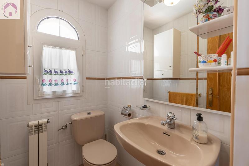 Foto 269a4909-8398-4bd4-ae4d-eba9d54b61de. Chalet en calle calle del lirio precioso chalet independiente en Gójar