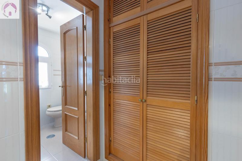 Foto c3d6aedf-adf0-4e4d-ba15-ea30e6180f15. Chalet en calle calle del lirio precioso chalet independiente en Gójar