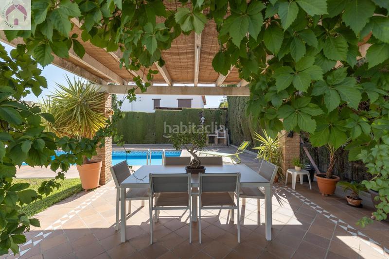 Foto cd39a85a-4aa7-4164-b211-a285fa09ef31. Chalet en calle calle del lirio precioso chalet independiente en Gójar