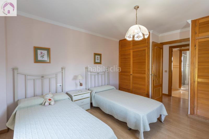 Foto e2edff86-9b34-4a53-813a-d8bd6c4bf011. Chalet en calle calle del lirio precioso chalet independiente en Gójar