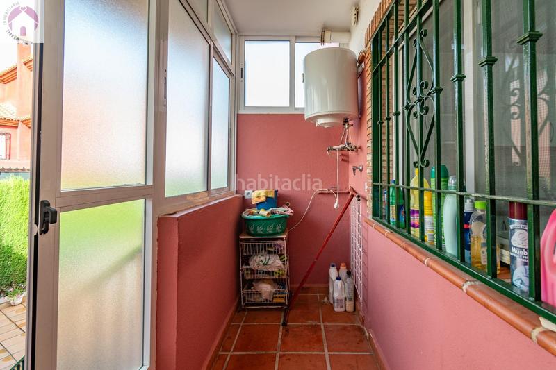 Foto 003a15ab-2e7f-453a-a890-595fcb760d1b. Casa vive la tranquilidad con espacio en este impresionante chalet pareado en el ventorrillo, cullar vega en Cúllar Vega