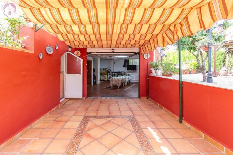 Foto 7a4ef2d7-29e7-4cd6-bf4d-3a8caf7efc9f. Casa vive la tranquilidad con espacio en este impresionante chalet pareado en el ventorrillo, cullar vega en Cúllar Vega
