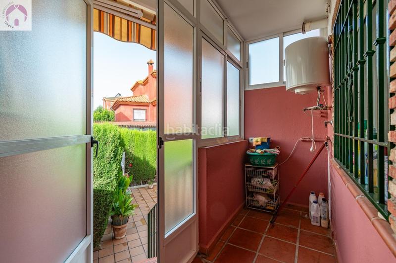 Foto e9d85ccd-2d7c-4e0d-be03-8afa12dd3519. Casa vive la tranquilidad con espacio en este impresionante chalet pareado en el ventorrillo, cullar vega en Cúllar Vega