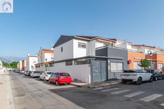 Maison jumelée à San Antón. Bonita casa en armilla junto campus de la salud