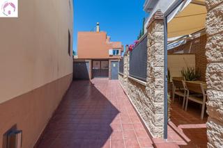 Maison  Zoraya. Vivienda en urbanización nazaríes el serrallo