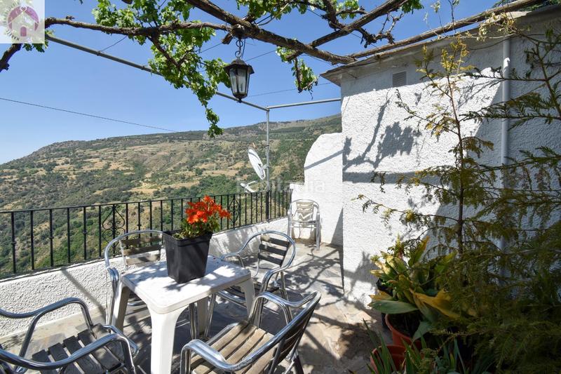 Foto d0ad6495-a1d4-4710-87cd-7d47b183827a. Maison dans Capileira