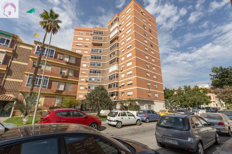 Foto 8690fbb9-ea59-4f10-b535-04e9986e6de9. Piso en calle calle doctor tercedor pisazo en Motril ciudad Motril