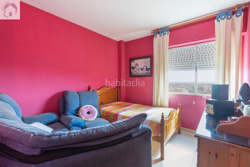 Foto ea1345c7-137a-4884-87ea-fb5b9a47105d. Piso en calle calle doctor tercedor pisazo en Motril ciudad Motril
