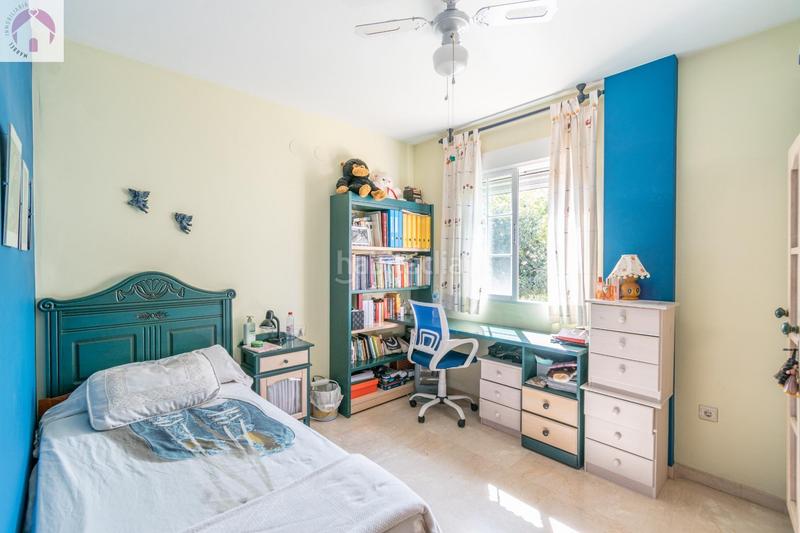 Foto 5a10d066-c1f3-419d-9179-31c6120a50de. Chalet with heating parking pool in La Zubia Ciudad Zubia (La)