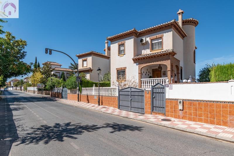 Foto aae58b3a-4b18-4def-9ab3-5018450cb186. Chalet with heating parking pool in La Zubia Ciudad Zubia (La)