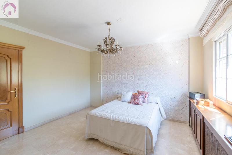 Foto bcfadcf8-c8a7-4bc9-a178-cc59019d7eb2. Chalet with heating parking pool in La Zubia Ciudad Zubia (La)