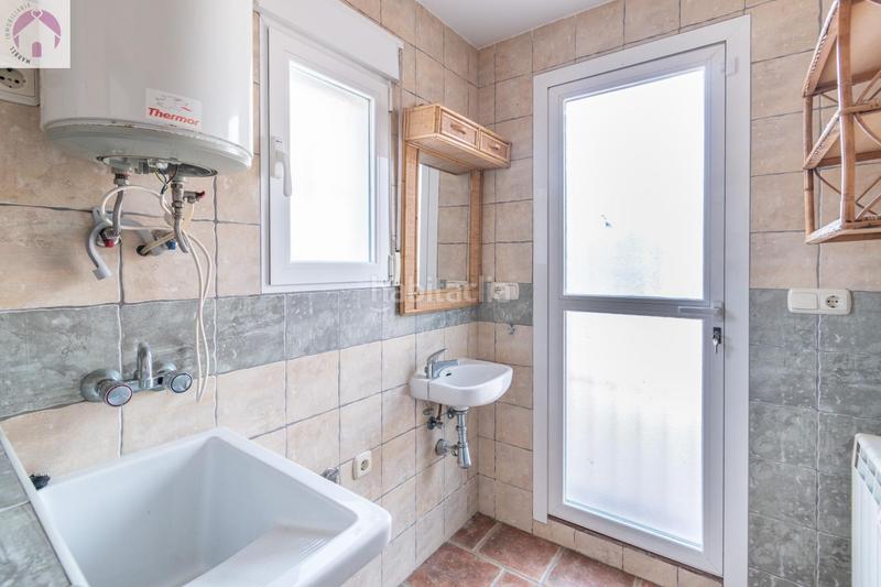 Foto 229a61b0-a564-46d0-a84f-89f634380d5a. Chalet con riscaldamento parcheggio piscina in Villa de Otura