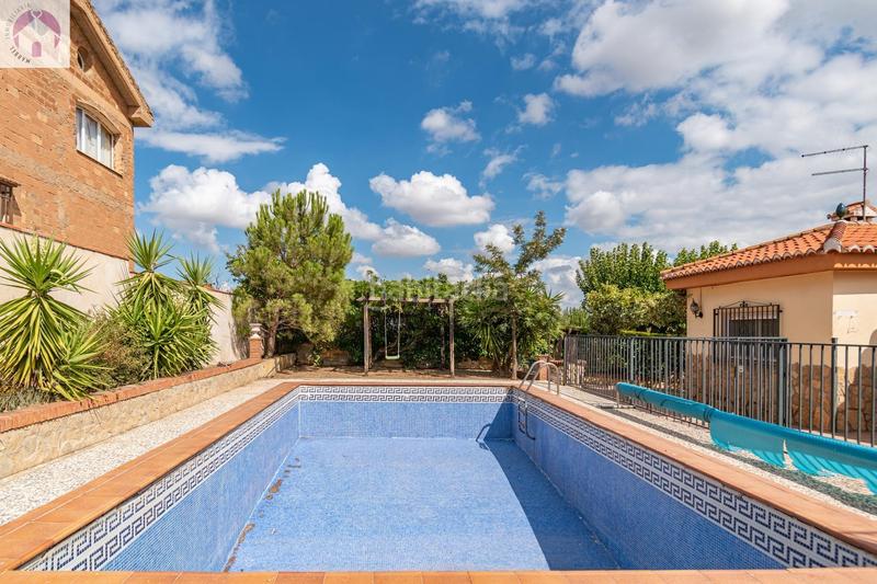 Foto 3ddd21d1-4d0f-4273-b13e-8eb6df1214df. Chalet con riscaldamento parcheggio piscina in Villa de Otura