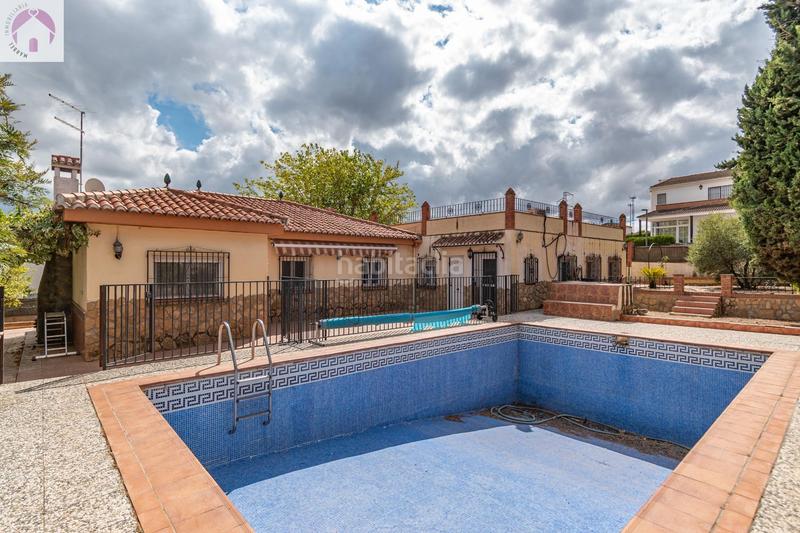 Foto b30b68a8-c427-4e6e-9639-564fee37fb42. Chalet con riscaldamento parcheggio piscina in Villa de Otura