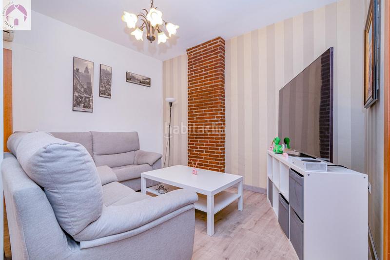 Foto 10ae3396-6466-48e1-8204-5aa6078886cb. Casa adosada casoplon en el zaidin en Barrio de Zaidín Granada