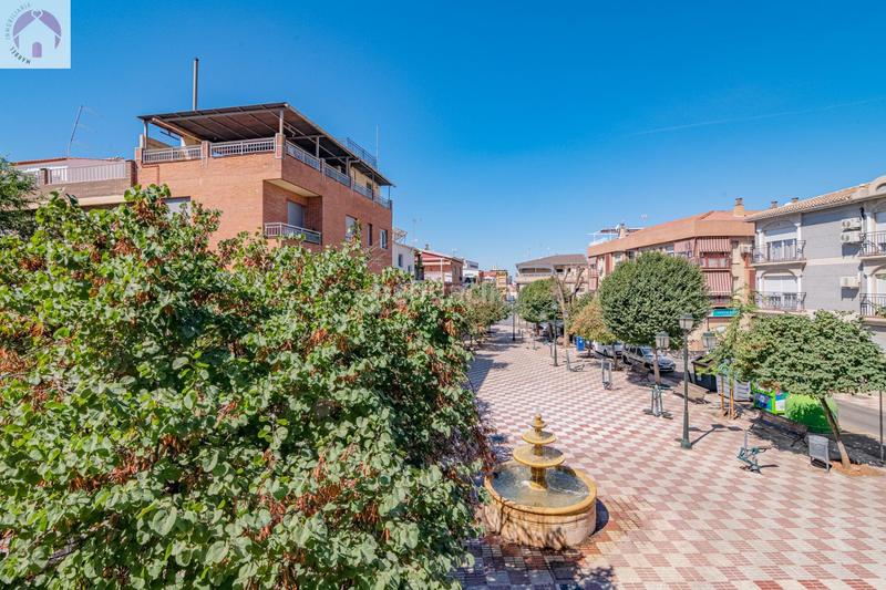 Foto 8de02bdf-b0b5-49b6-aeae-6d06c2404410. Casa adosada casoplon en el zaidin en Barrio de Zaidín Granada