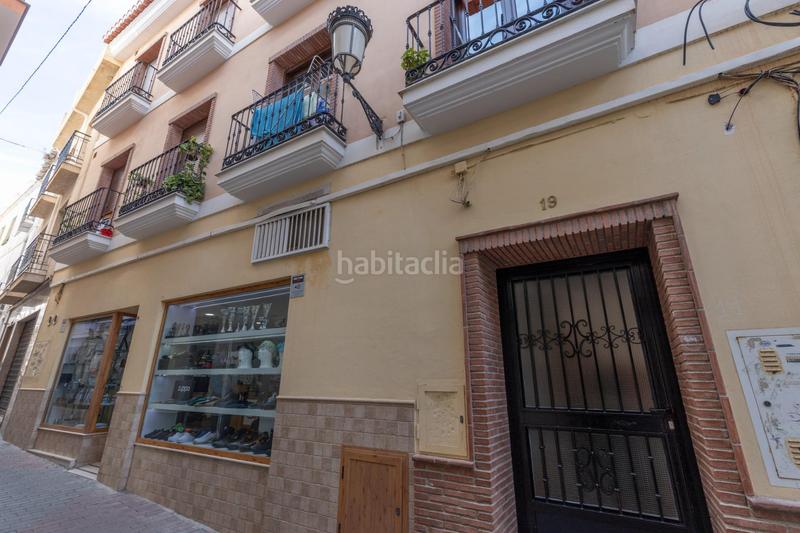 Foto c00766bb-fc9a-4f74-a275-f8419f7ee409. Piso en Almuñecar centro Almuñécar