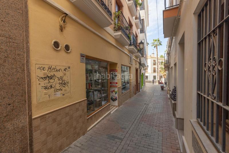 Foto c60aa45d-c946-4825-a96e-ec9acfc81971. Piso en Almuñecar centro Almuñécar