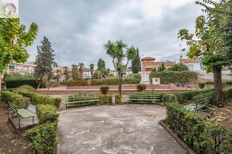 Foto 289767ca-aba2-4f77-a4dd-f3b34d1549b6. Piso amplio piso en palacio de deportes en Castaño - Mirasierra Granada