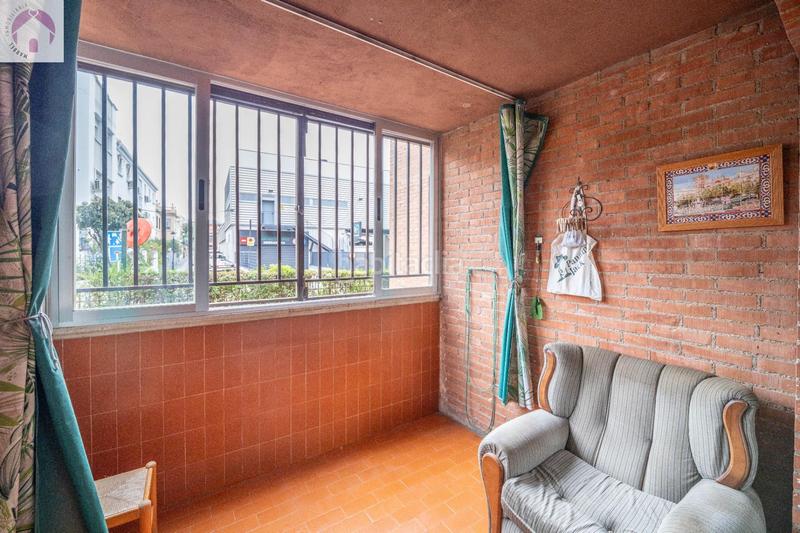 Foto 2c49a299-366b-491b-b34b-81098f411e14. Piso amplio piso en palacio de deportes en Castaño - Mirasierra Granada