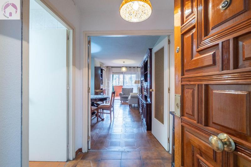 Foto fa028b11-8c3b-4256-a1a7-260119c4a5dd. Piso amplio piso en palacio de deportes en Castaño - Mirasierra Granada