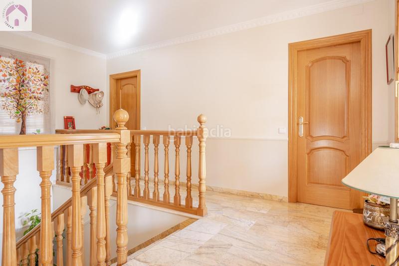 Foto 8b5a34ef-9f74-4a62-a140-8c60e817c378. Xalet amb calefacció aparcament piscina a Barrio de la Vega Monachil