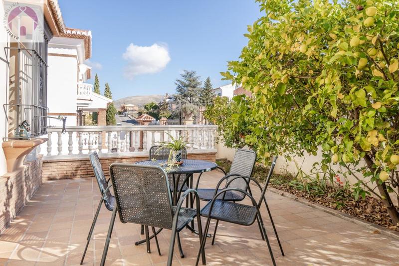 Foto ba14ae71-750e-417f-b9f3-db16b732837e. Xalet amb calefacció aparcament piscina a Barrio de la Vega Monachil