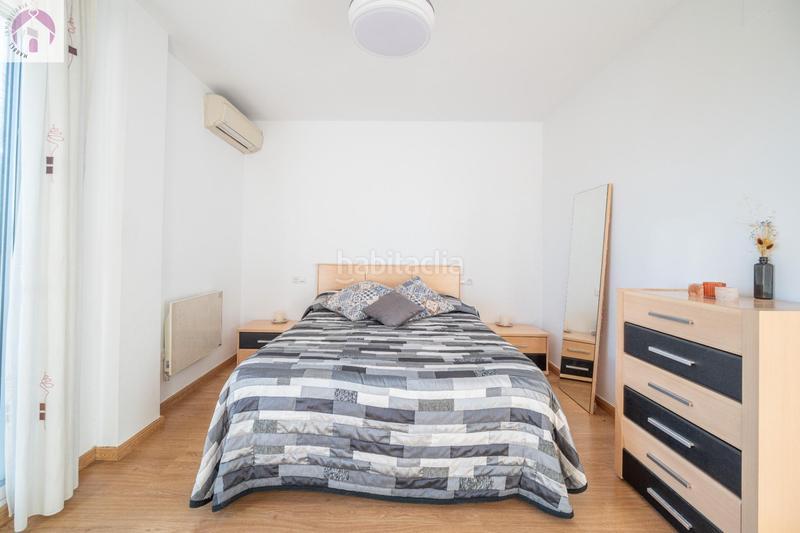 Foto 8a4c4b44-00e9-4d58-97fc-b95925559459. Attique avec parking dans San Antón Armilla