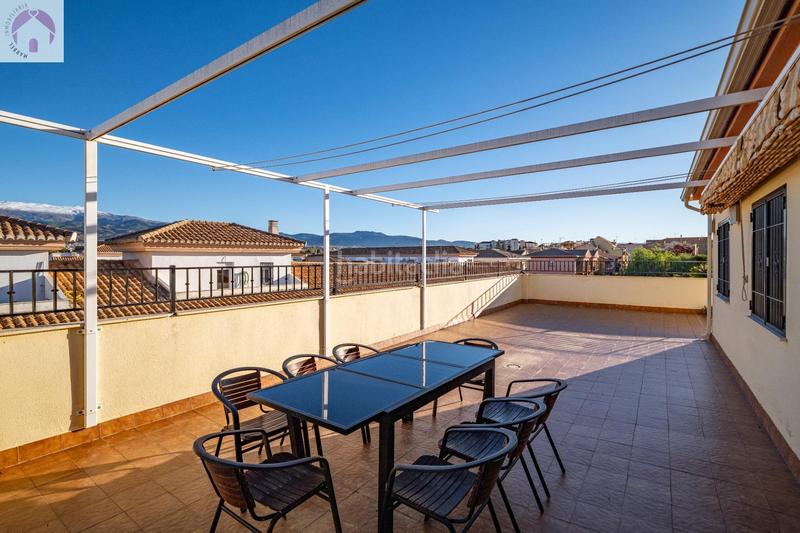 Foto bc3d72a0-f5e6-4399-a2e7-d19daeb7f295. Attique avec parking dans San Antón Armilla