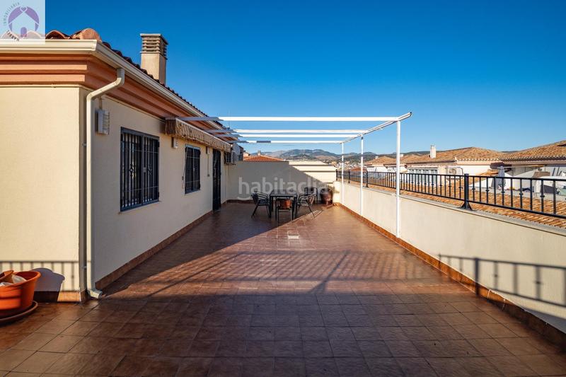 Foto f2bba712-47d4-465a-9bd3-decf921c6fbe. Attique avec parking dans San Antón Armilla