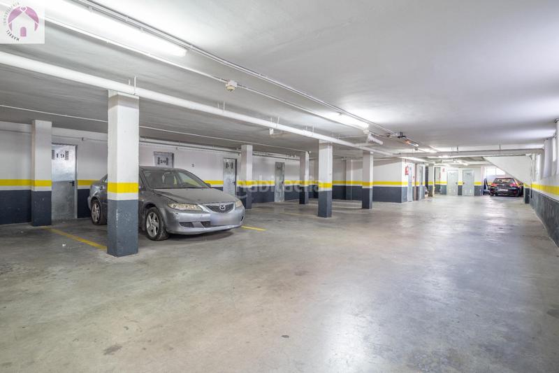 Foto f69185e7-814e-4381-a028-fc33f0954dbb. Attique avec parking dans San Antón Armilla