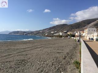 Terreno residenziale  Avenida avenida del mar 102. Atencion promotores!!! solar en primera linea de playa!