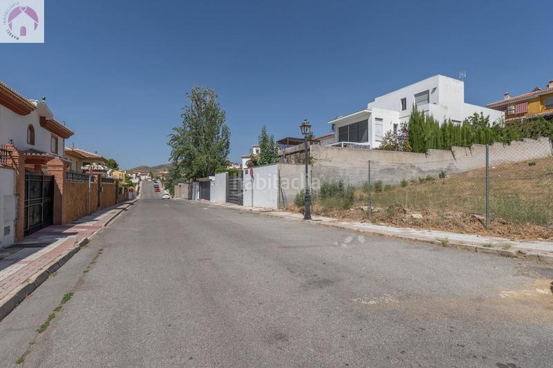 Foto fdd46068-2c5a-49cb-a2b8-2f63d40a987c. Residential plot in Barrio de la Vega Monachil