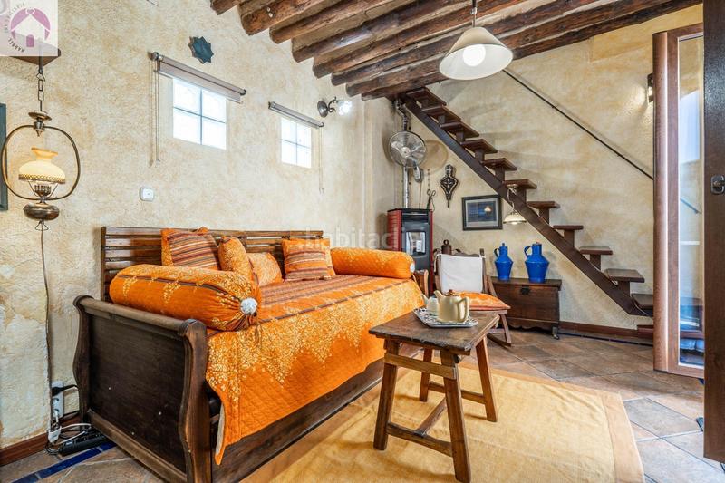 Foto 1f0968c7-4349-4da6-929e-cc701230cfae. Casa dos maravillosas casas en el albaicín con vistas panorámicas a la alhambra en Granada