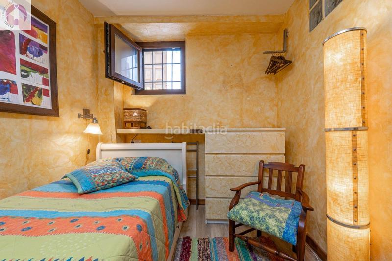 Foto 4e711662-a61e-40d7-adf2-5313a63958ee. Casa dos maravillosas casas en el albaicín con vistas panorámicas a la alhambra en Granada